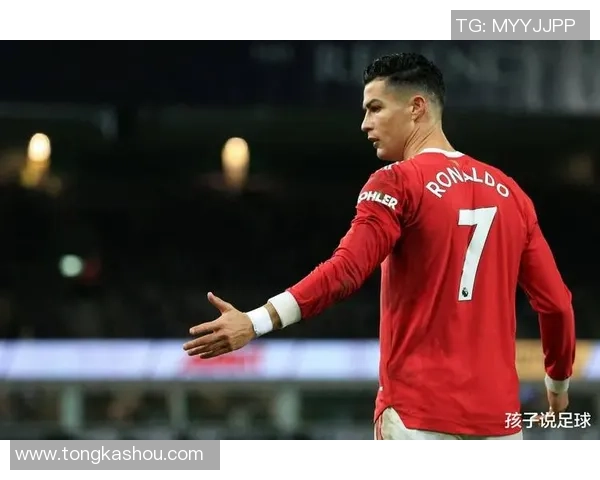 在光鲜背后足球明星的孤独与寂寞谁才是最孤独的那一个